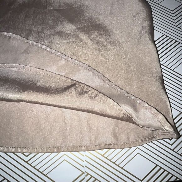 Andree by Unit Tank Wmns Sz S Tan Lace Scallop Neckline Feminine Delicate - Picture 7 of 7